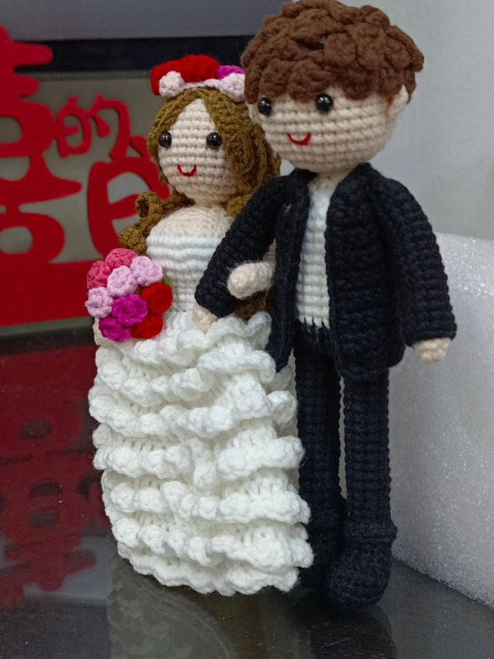 Crochet Wedding Bride & Groom Doll