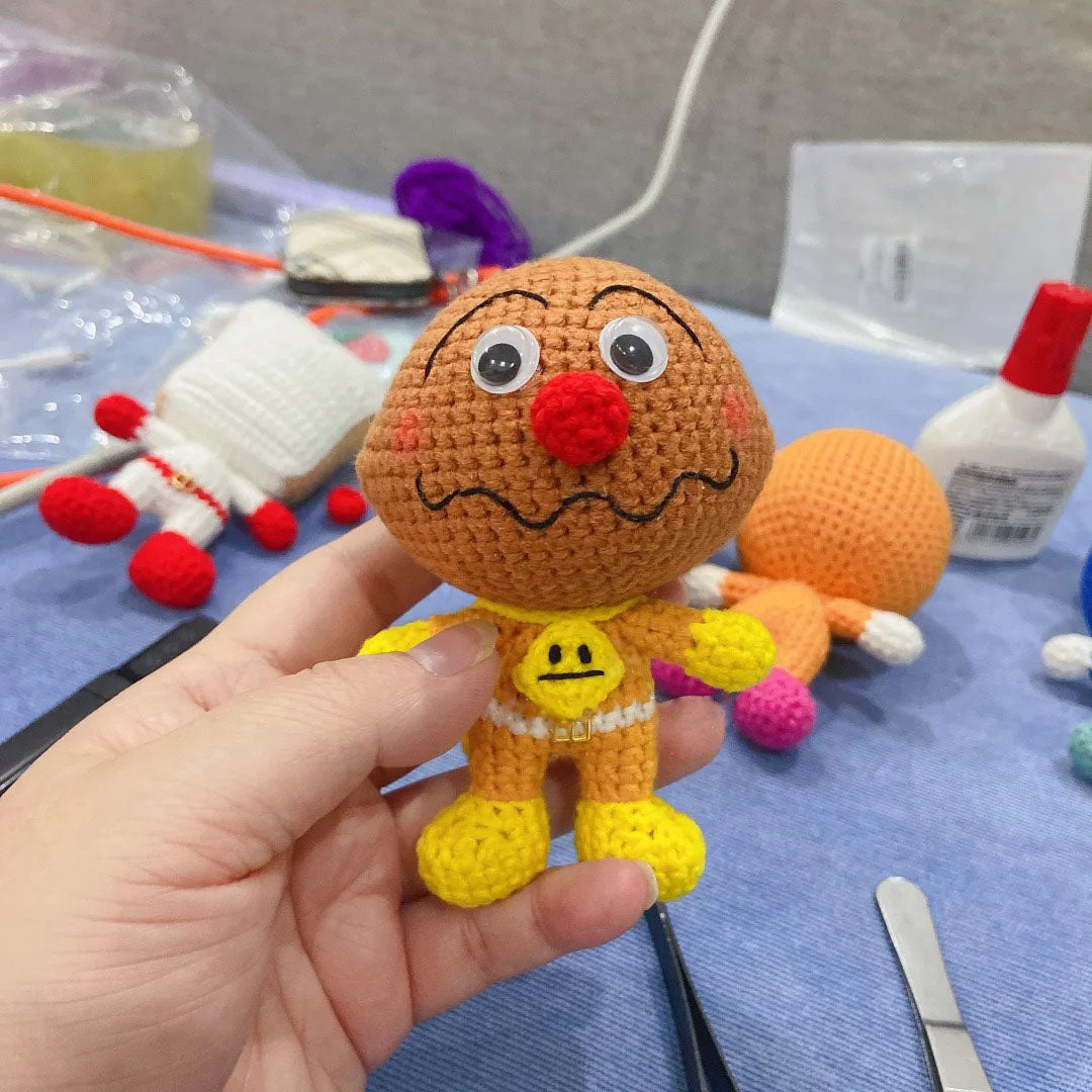 Currypanman Inspired Crochet Pattern (Low Sew)