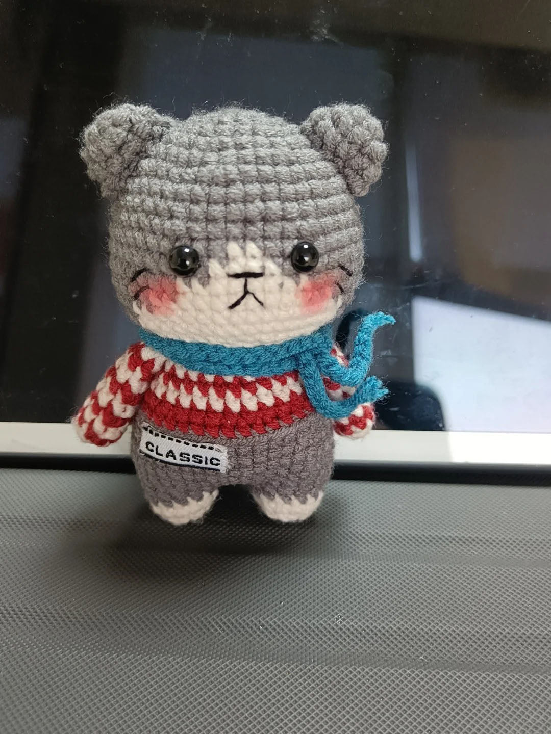 Cat with Scarf Crochet Pattern