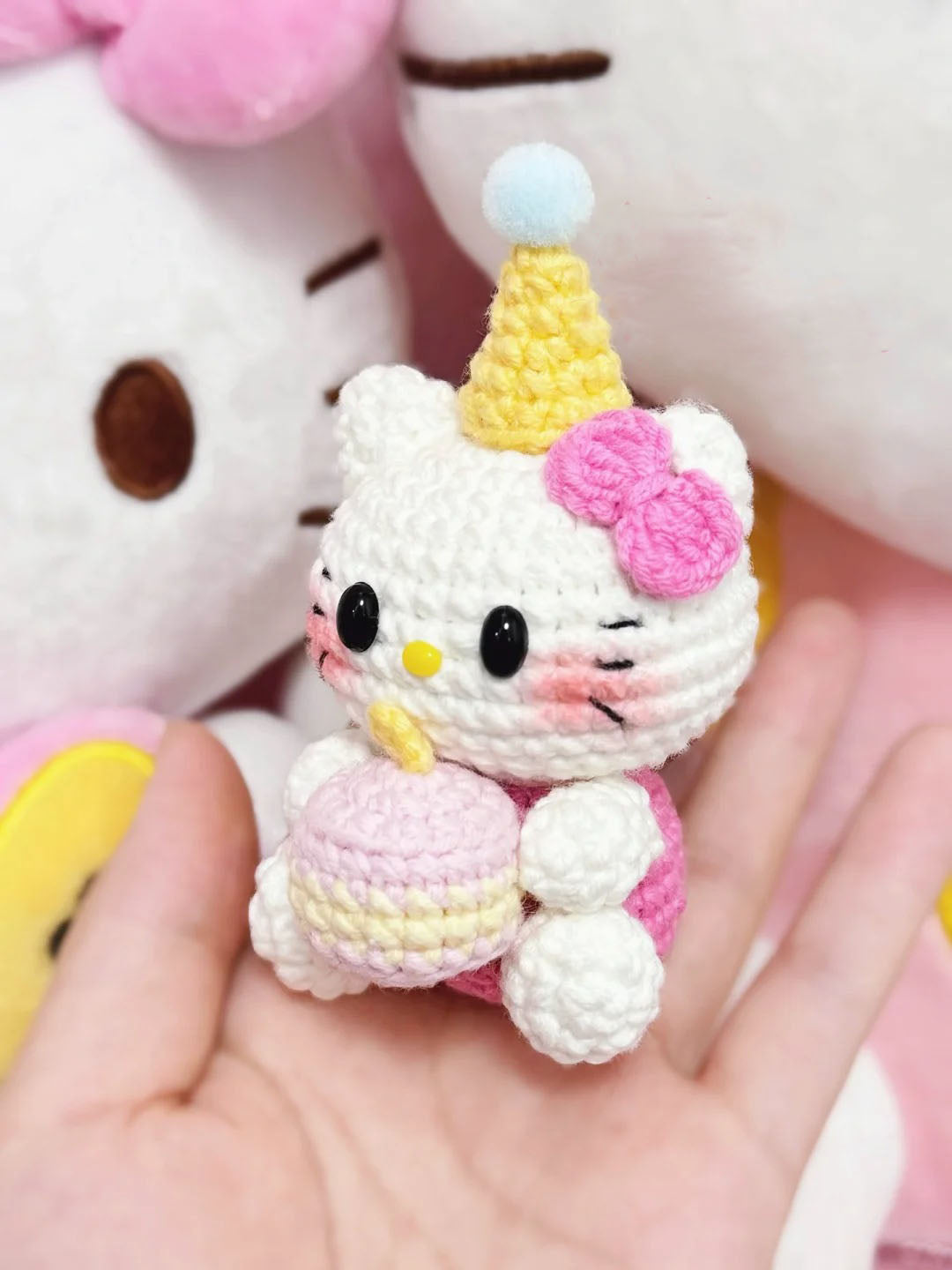 Birthday Cat Crochet Pattern