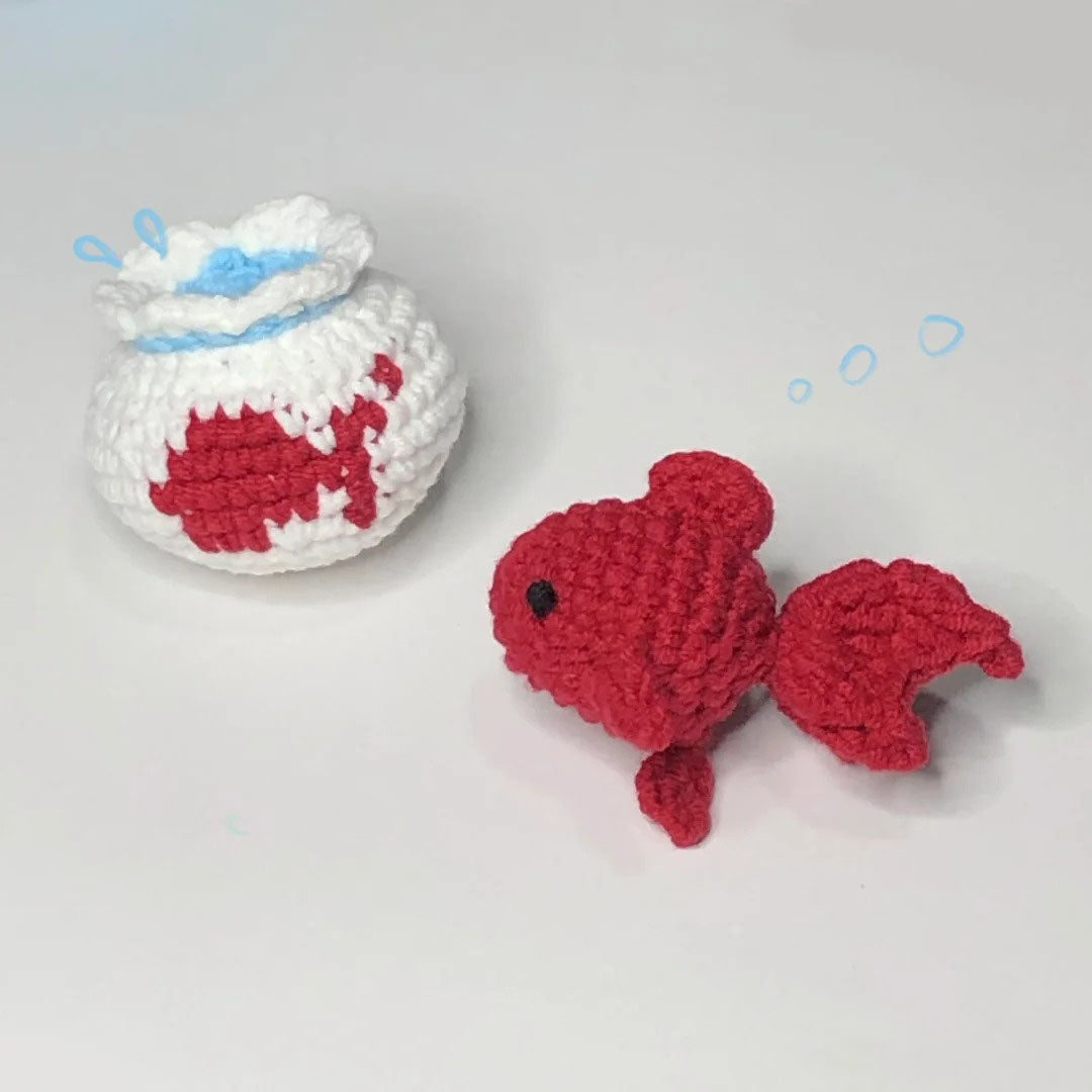 2IN1 Goldfish and Mini Fish Tank Crochet Pattern (Low Sew)